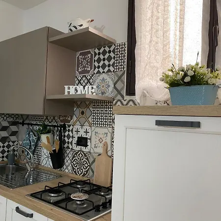“ad Un Passo Dal Mare” Apartment
